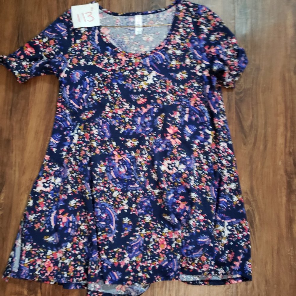 LulaRoe - Classic T - XXS - Paisley/Purple/Black